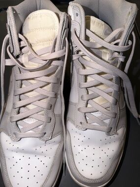 White MenHigh-Too Dunks - Neutral Beige Accents